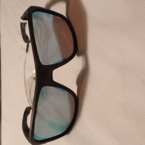 Oakley Split Shot PRIZM POLARIZED Sunglasses